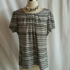 Spense Black and White Patterned Blouse